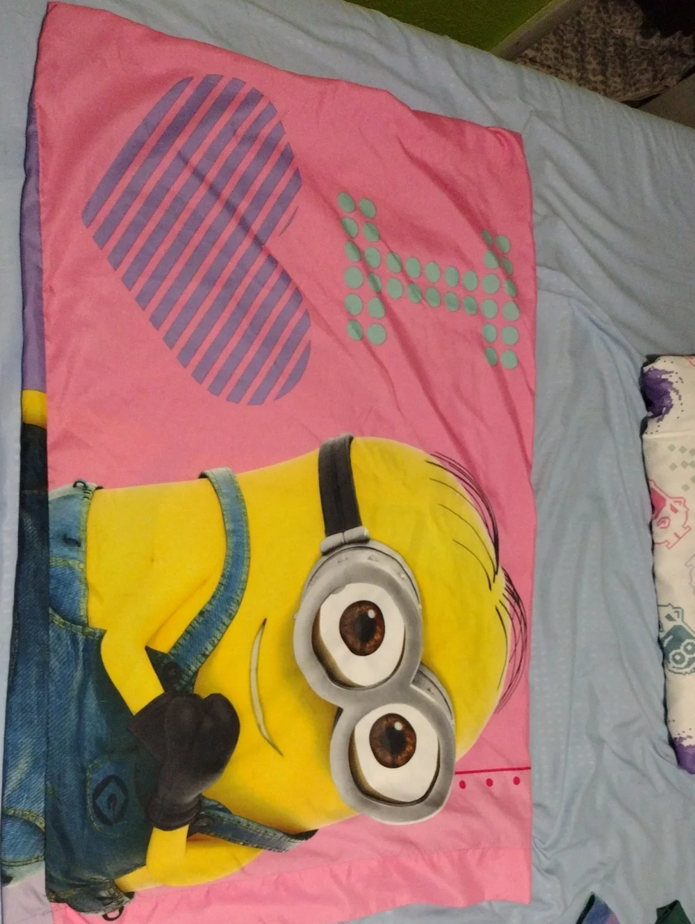 Colorful Graphic Minion Pillowcase Set - Purple, Yellow, White